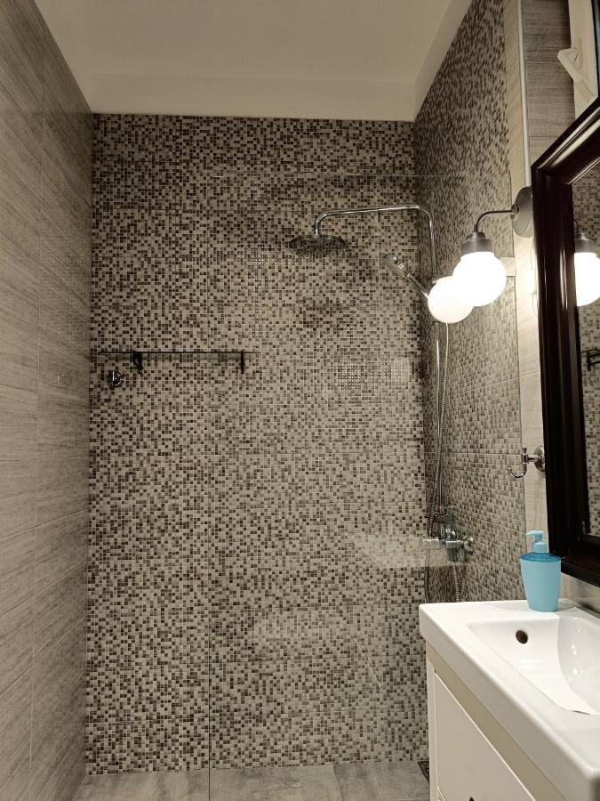 Newly Refurbished Apartment In The City Center Sofia Bagian luar foto