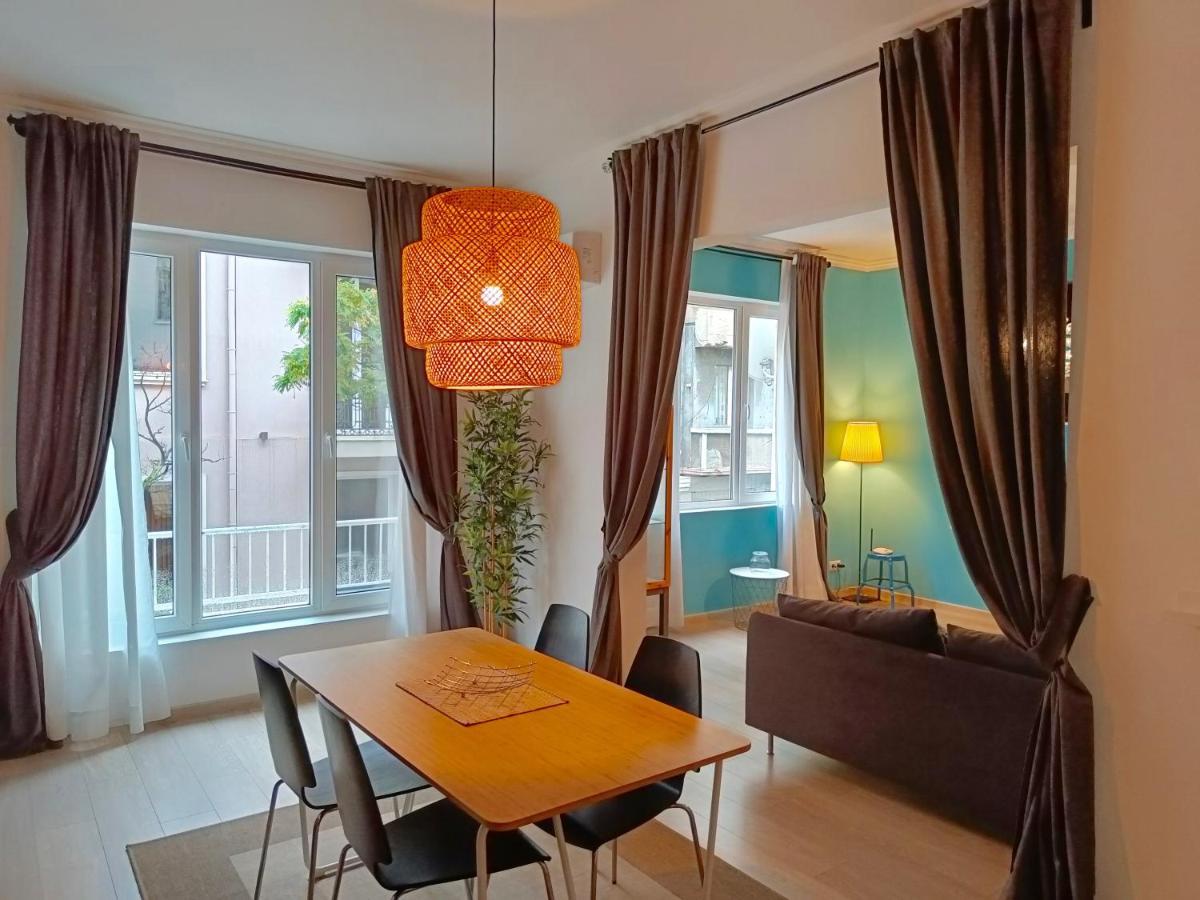 Newly Refurbished Apartment In The City Center Sofia Bagian luar foto